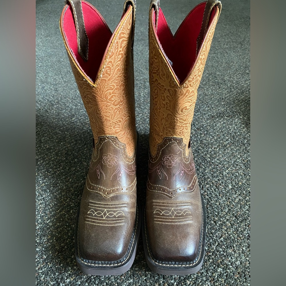 Women’s Justin Starlina Boots Size 9.5M